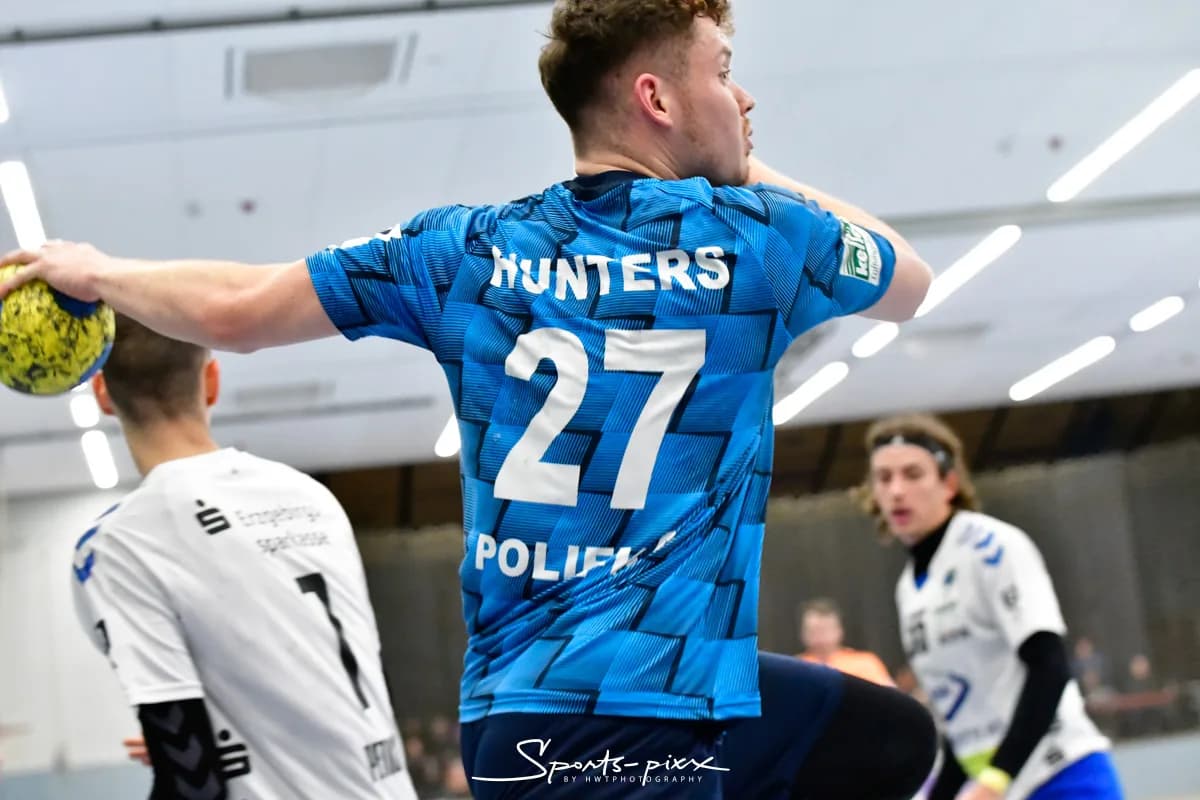 TSB Hunters Hero Image Teams